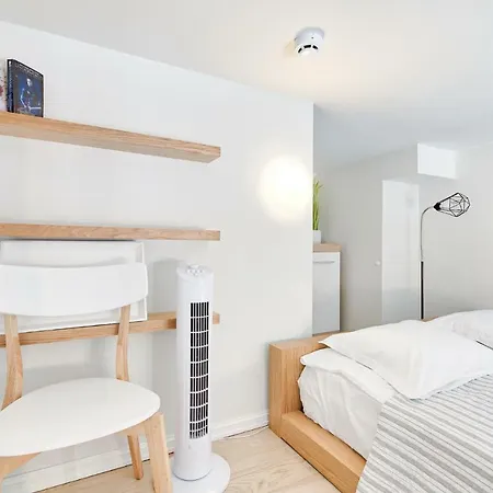 Heritage Brick By Rotermann Apts 塔林